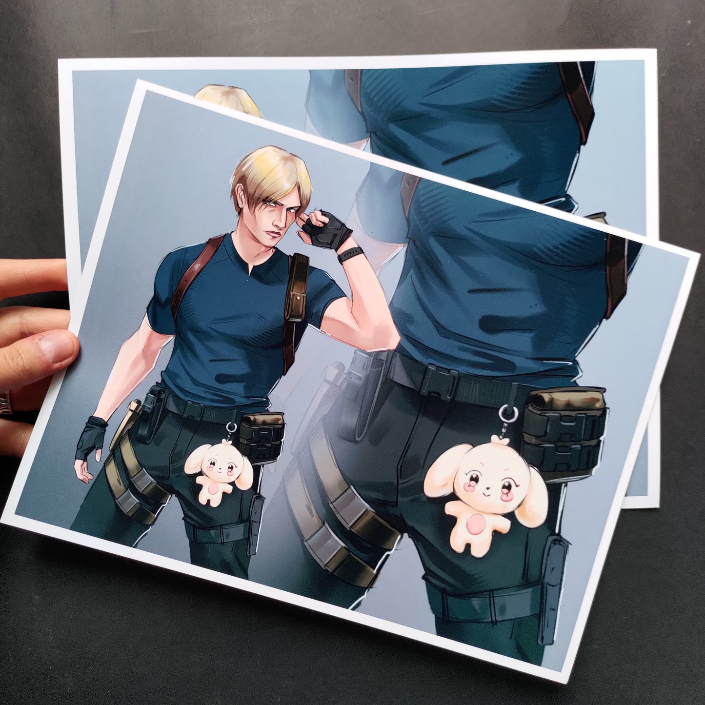 "TACTICAL HETMONGI" Leon Kennedy - Art Prints