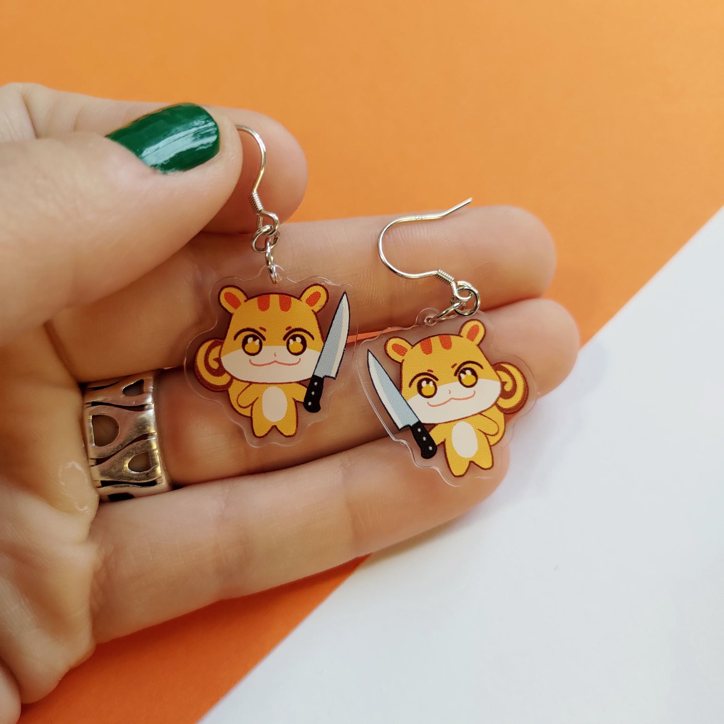 Jjongrami Knife Earrings / Phone Charm!